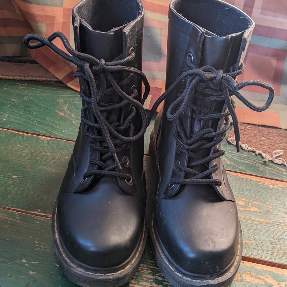 Dr Martens Drench rain boots size 37